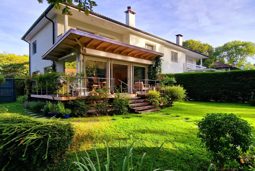 Interior & Exterior design - Landscaping - residential