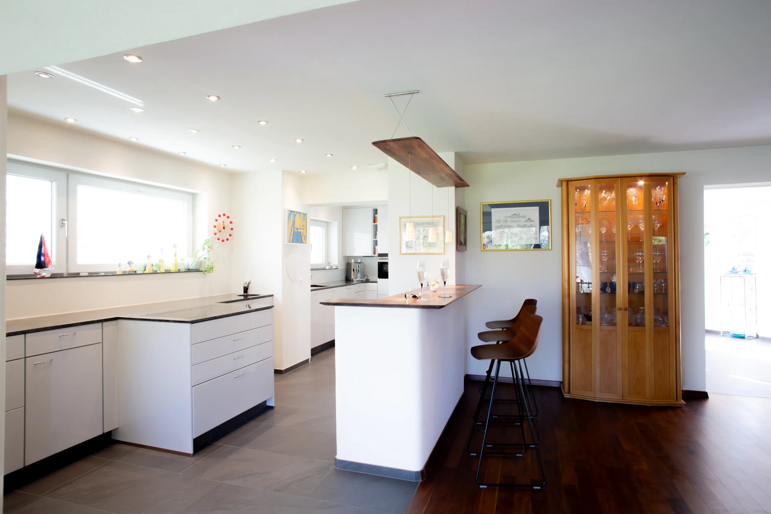 kitchen access after